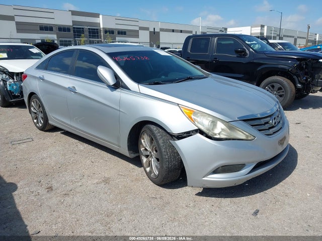 Salvage Hyundai SONATA Image