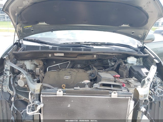 Toyota Sienna Xle