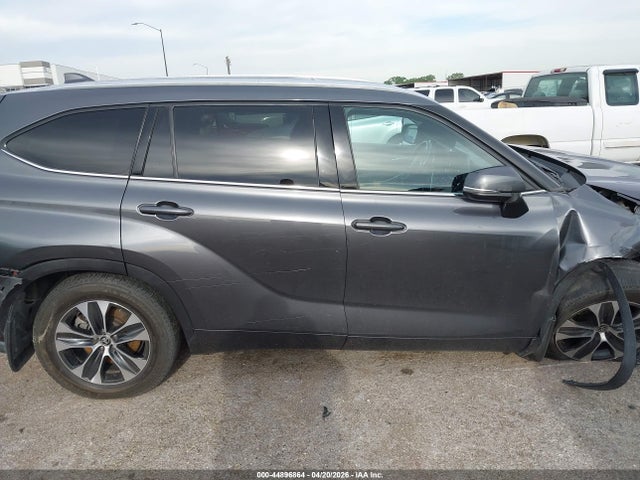 Toyota Highlander Xle