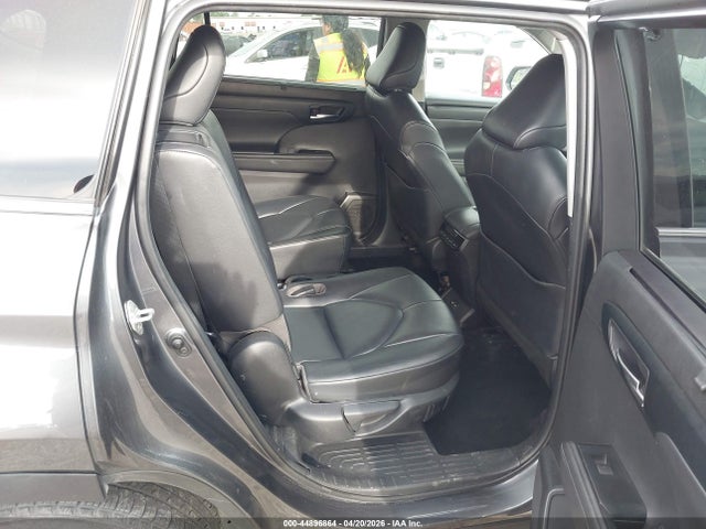 Toyota Highlander Xle