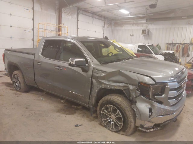 Salvage GMC Sierra 1500 Image