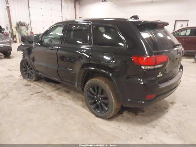 Jeep Grand Cherokee Altitude 4x4