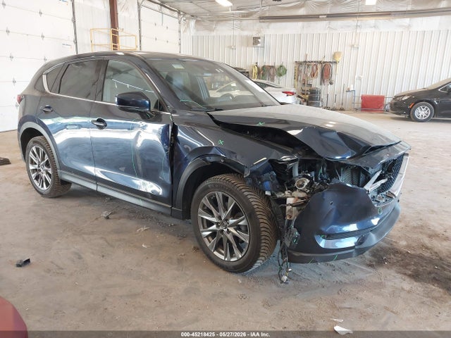 Salvage Mazda Cx Image
