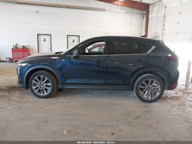Mazda Cx Signature
