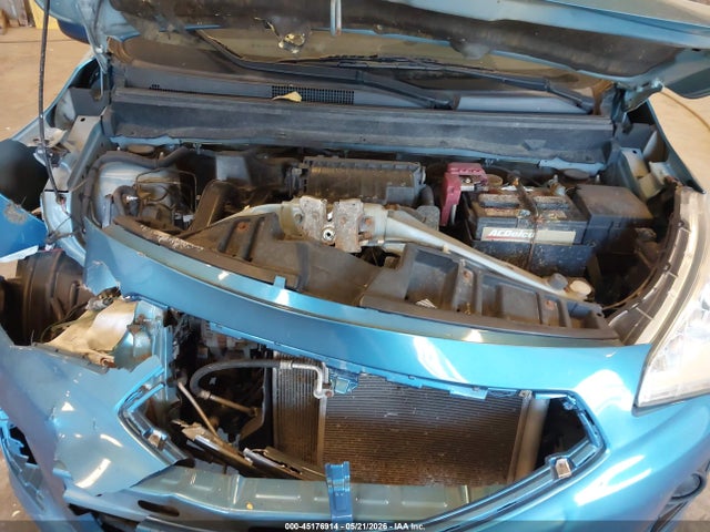 Mitsubishi Mirage Es
