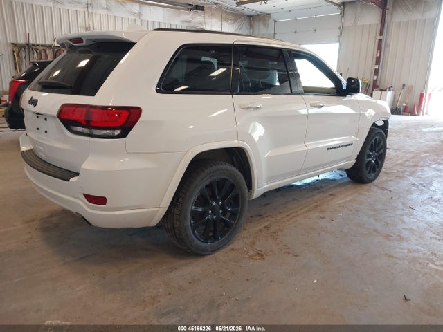Jeep Grand Cherokee Altitude 4x4