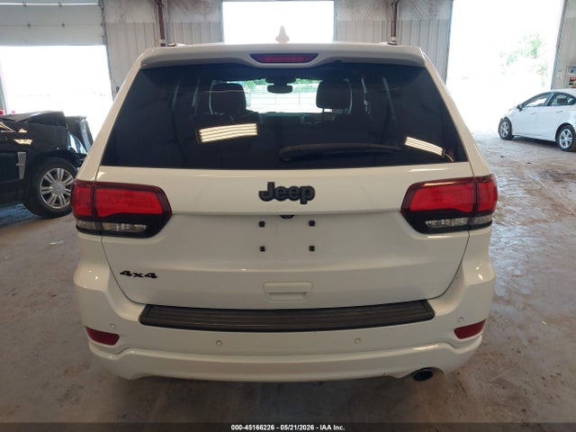 Jeep Grand Cherokee Altitude 4x4