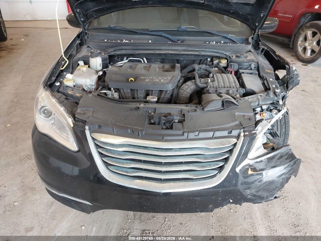 Chrysler 200 Touring