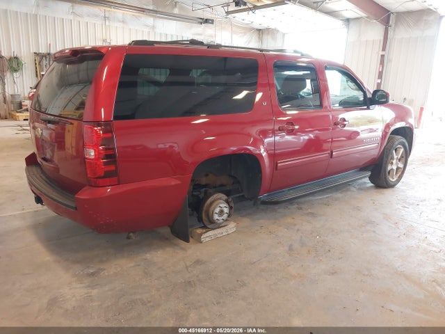 Chevrolet Suburban 1500 Lt
