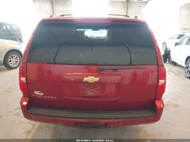 Chevrolet Suburban 1500 Lt