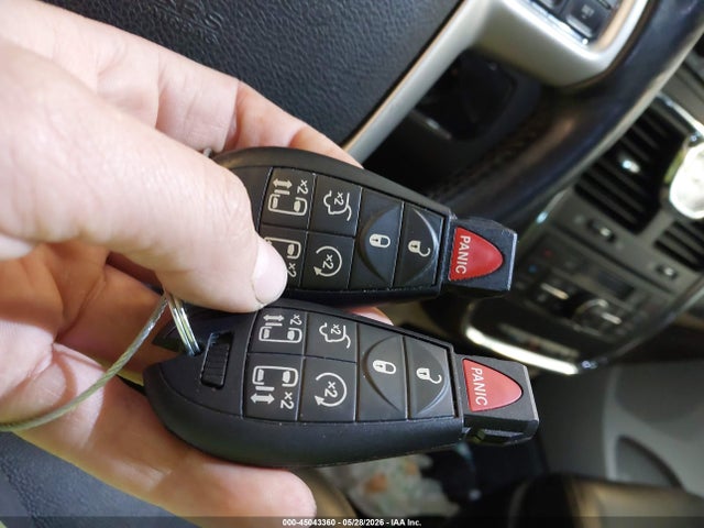 Chrysler Town & Country Touring