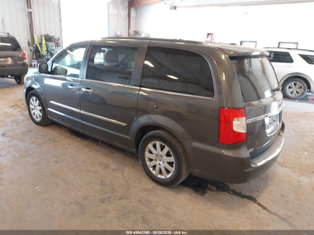 Chrysler Town & Country Touring