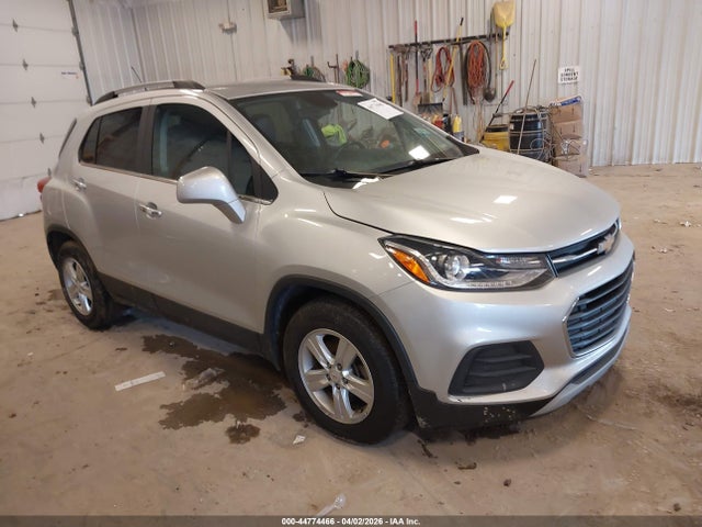 Salvage Chevrolet Trax Image