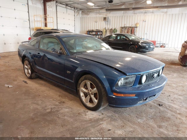 Salvage Ford Mustang Image