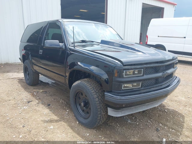 Salvage Chevrolet Tahoe Image
