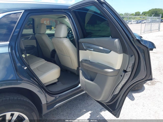 Cadillac XT5 Fwd Premium Luxury