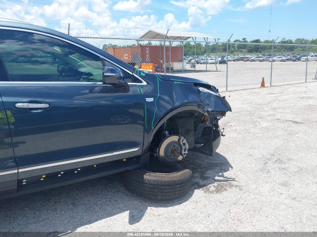 Cadillac XT5 Fwd Premium Luxury