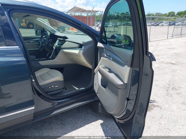 Cadillac XT5 Fwd Premium Luxury