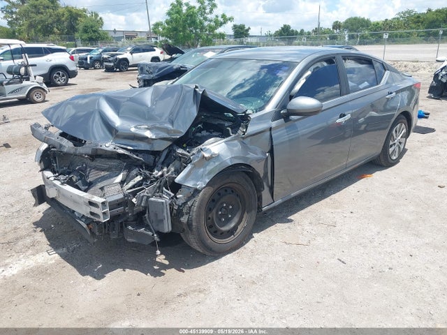 Nissan Altima 2.5 S