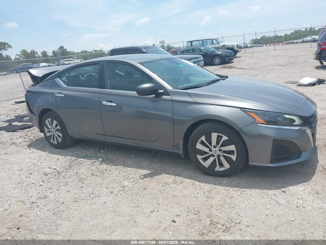 Nissan Altima S Fwd