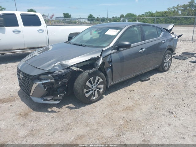 Nissan Altima S Fwd