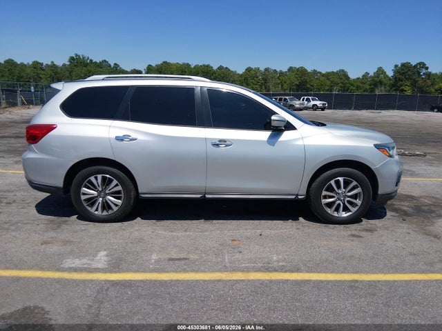 Nissan Pathfinder Sl