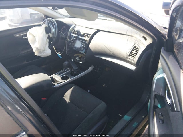 Nissan Altima 2.5 Sv