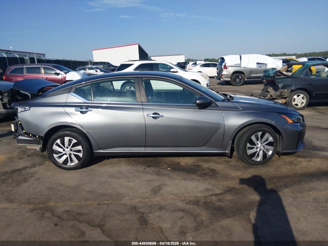 Nissan Altima S Fwd
