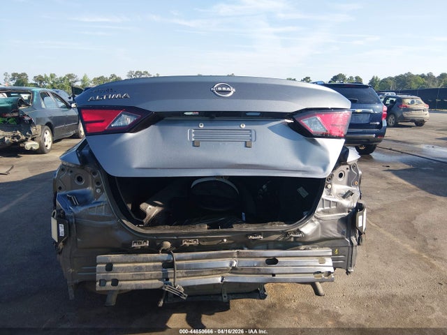 Nissan Altima S Fwd