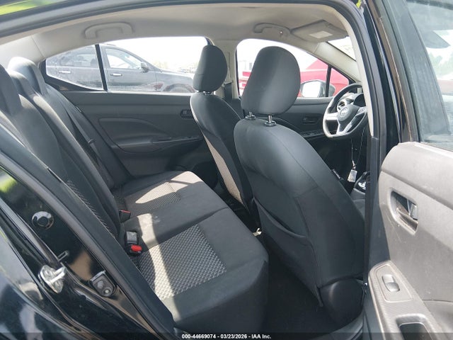 Nissan Versa S Xtronic Cvt