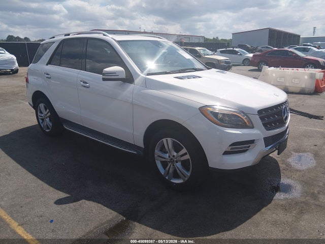 Salvage Mercedes-Benz M-Class Image