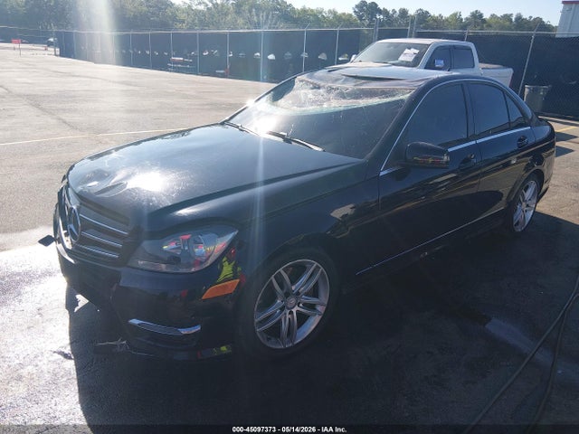 Mercedes-Benz C-Class Sport 4matic