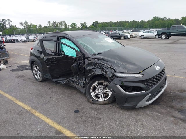 Salvage Hyundai KONA Image