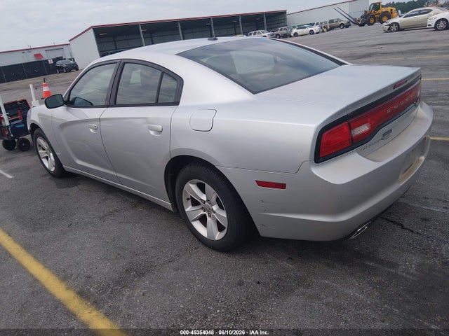 Dodge Charger Se