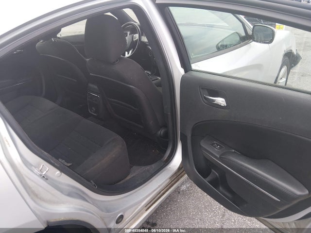 Dodge Charger Se