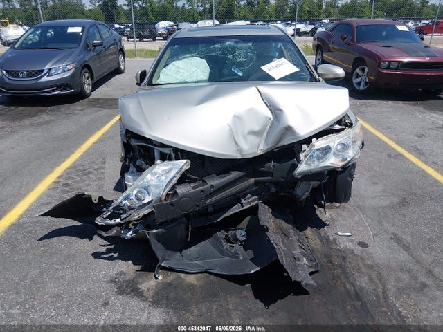 Toyota Camry Xle