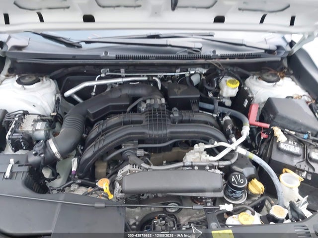 Subaru Impreza Base 5-door