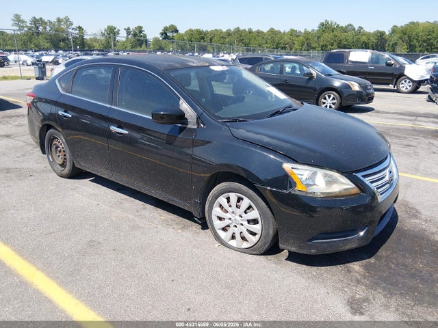 Salvage Nissan Sentra Image