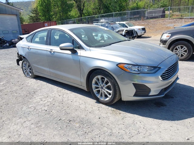 Salvage Ford Fusion Image