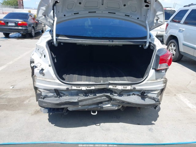 Hyundai ELANTRA Gls