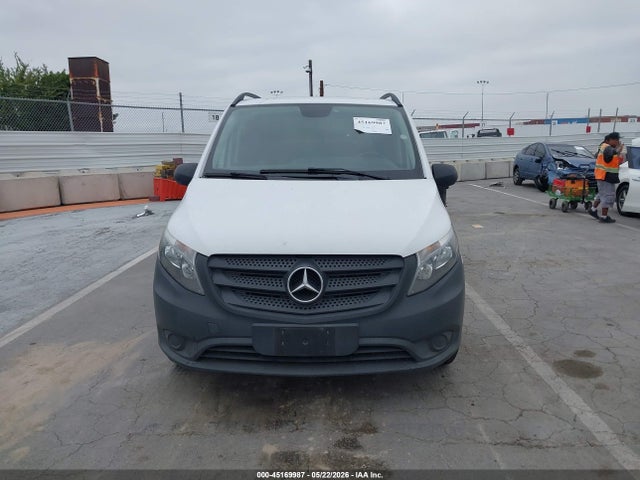 Mercedes-Benz Metris