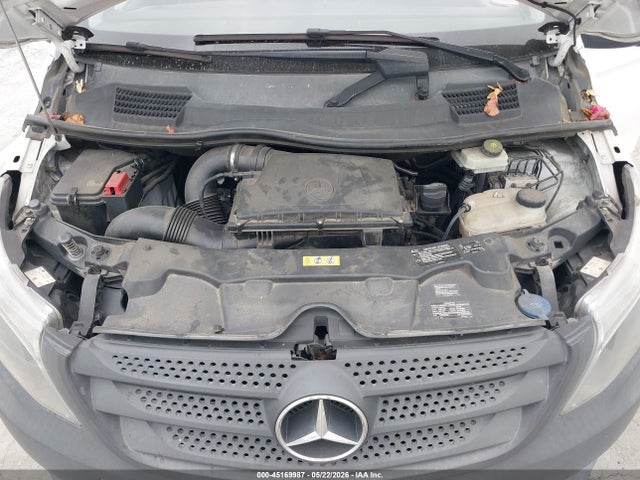 Mercedes-Benz Metris