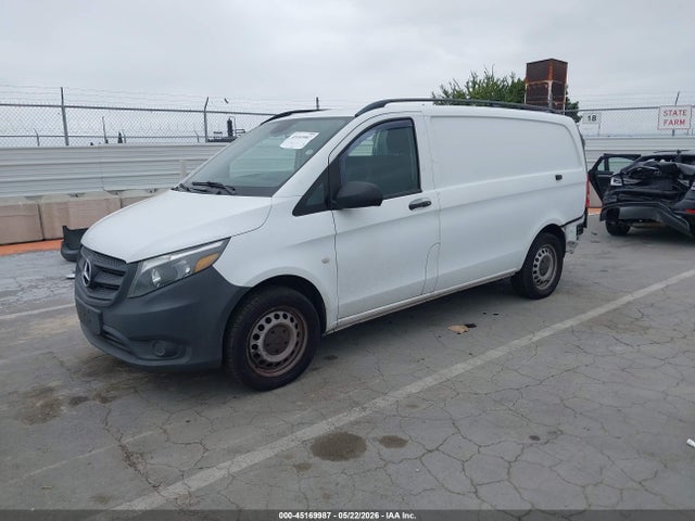 Mercedes-Benz Metris