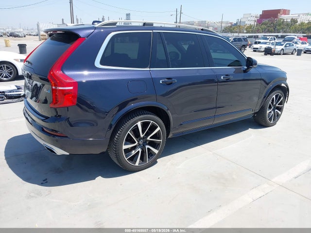 Volvo XC90 T6 Momentum