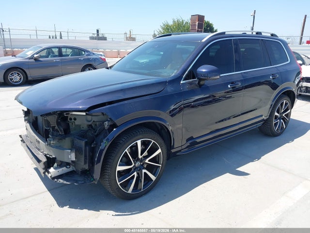 Volvo XC90 T6 Momentum