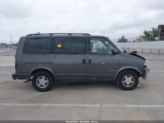 Chevrolet Astro