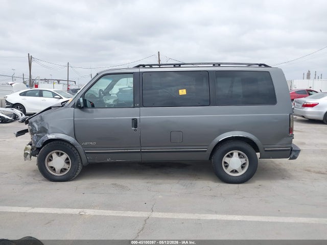 Chevrolet Astro