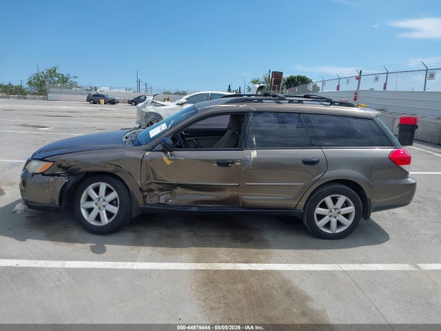 Subaru Outback 2.5i