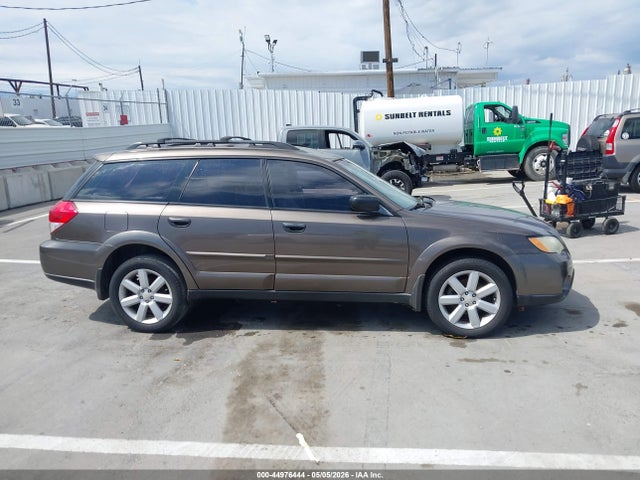 Subaru Outback 2.5i