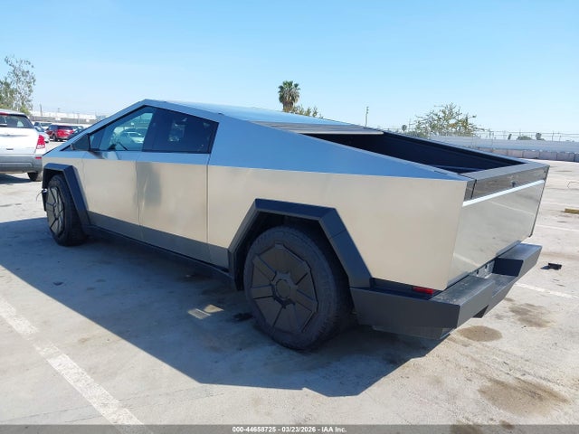 Tesla Cybertruck All-wheel Drive